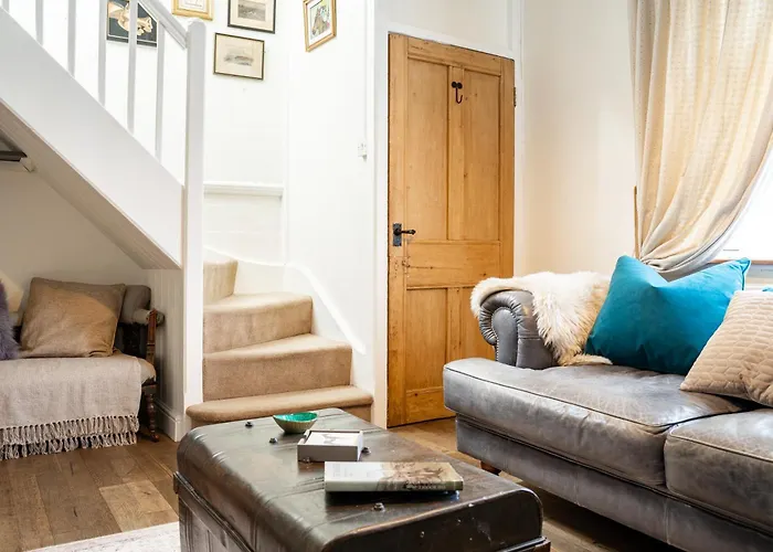 Historical 2 Bed Cottage - Chester Centre - For 4